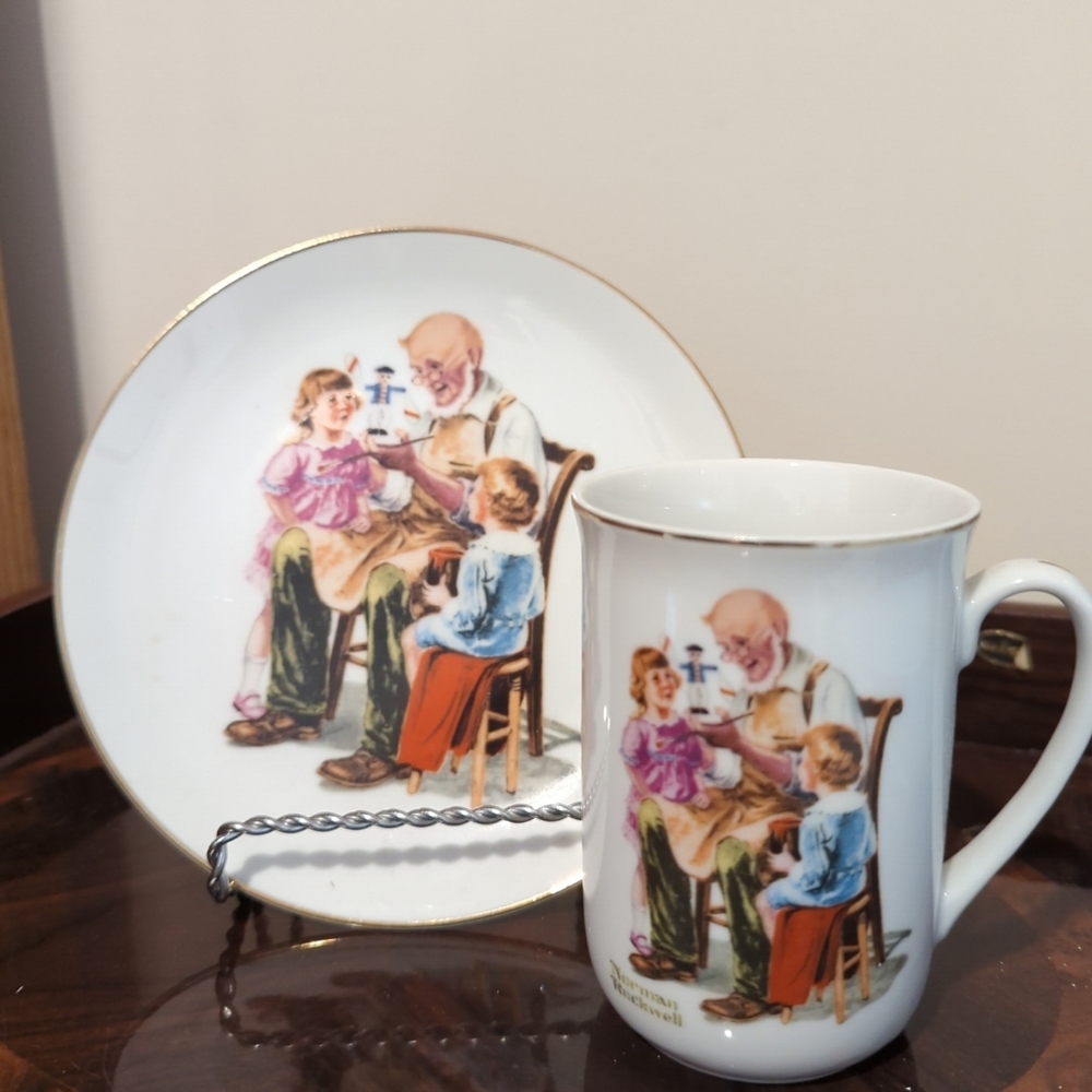 Norman Rockwell The Toymaker Vtg. 1982 Museum Mug Tea Cup/Saucer Set Christmas
